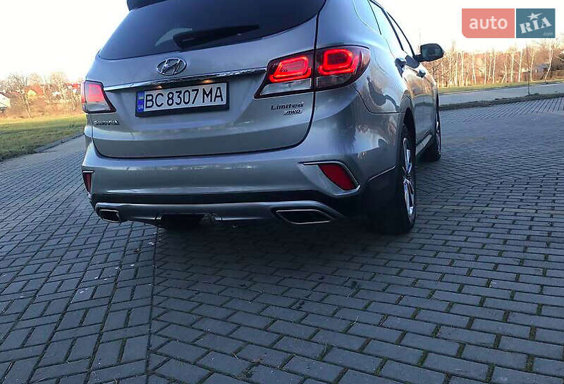 Позашляховик / Кросовер Hyundai Santa FE 2016 в Львові