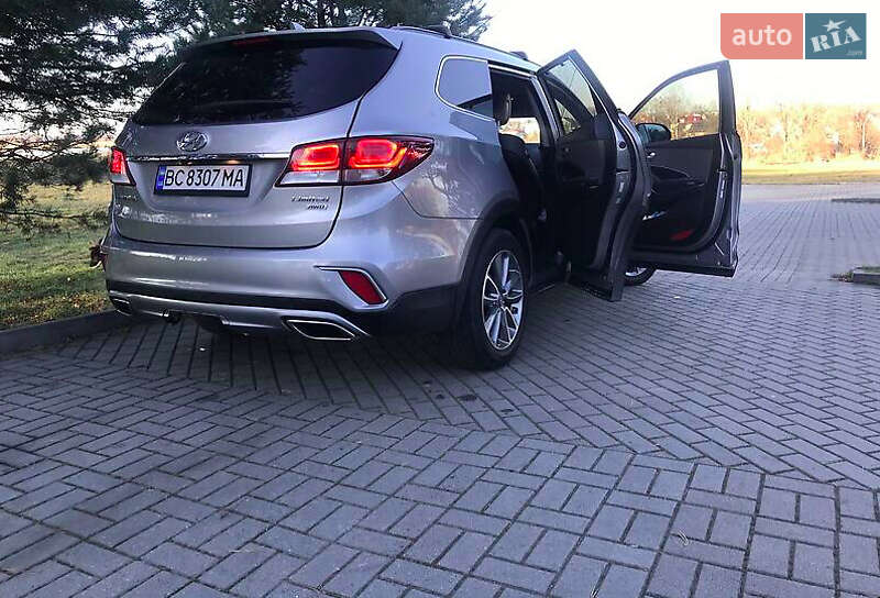 Позашляховик / Кросовер Hyundai Santa FE 2016 в Львові