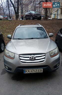 Внедорожник / Кроссовер Hyundai Santa FE 2011 в Киеве