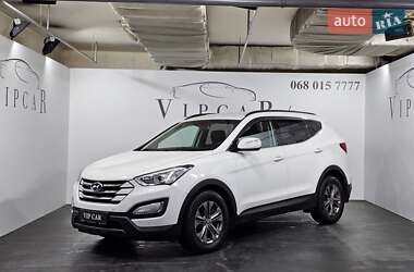 Внедорожник / Кроссовер Hyundai Santa FE 2013 в Киеве