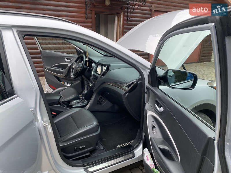 Позашляховик / Кросовер Hyundai Santa FE 2014 в Коломиї