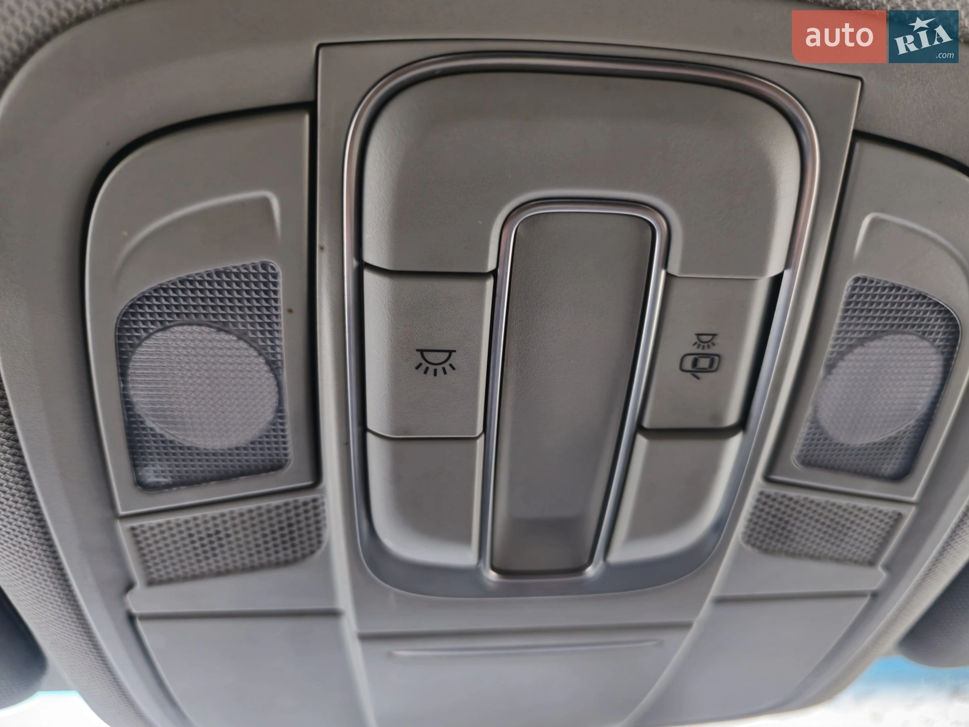 2019 Hyundai Santa Fe - мініатюра 18