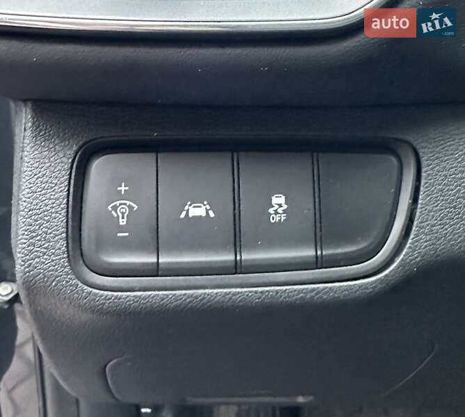 Позашляховик / Кросовер Hyundai Santa FE 2020 в Дніпрі фото 49 Позашляховик / Кросовер Hyundai Santa FE 2020 в Дніпрі