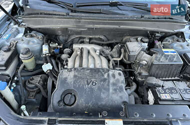 Позашляховик / Кросовер Hyundai Santa FE 2009 в 