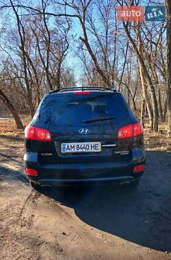 Внедорожник / Кроссовер Hyundai Santa FE 2009 в 
