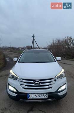 Внедорожник / Кроссовер Hyundai Santa FE 2014 в 
