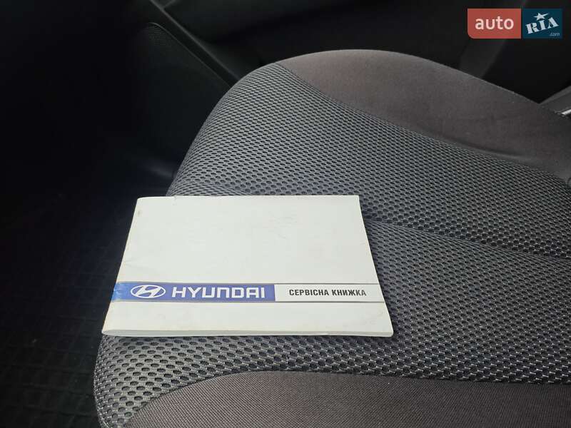 Внедорожник / Кроссовер Hyundai Santa FE 2010 в Кременчуге