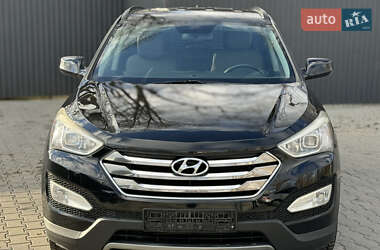 Внедорожник / Кроссовер Hyundai Santa FE 2013 в 