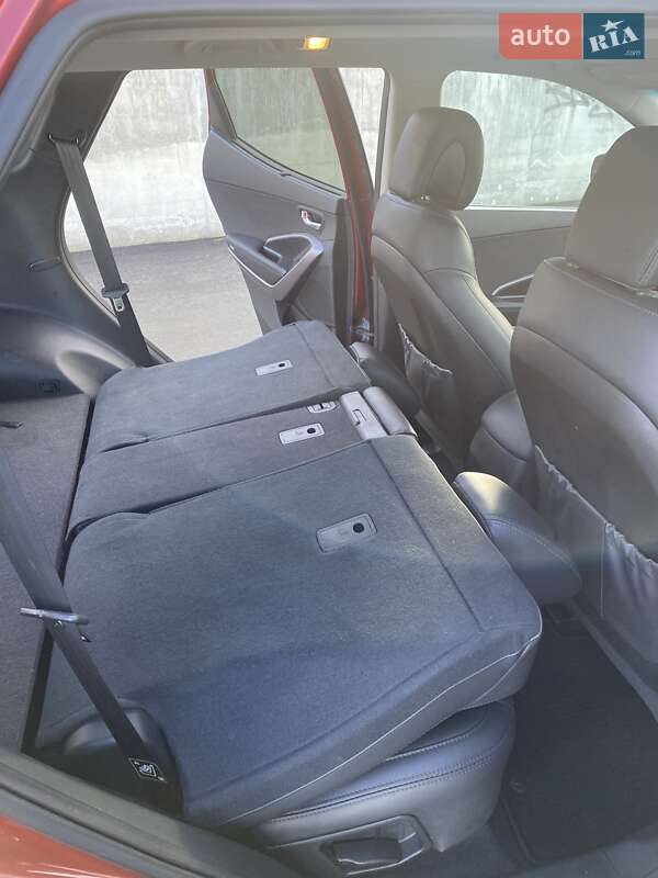 Внедорожник / Кроссовер Hyundai Santa FE 2015 в Львове