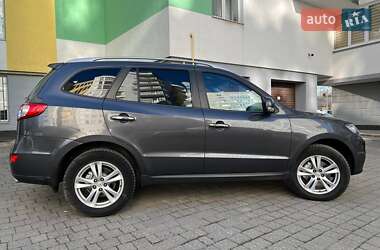 Внедорожник / Кроссовер Hyundai Santa FE 2010 в Ивано-Франковске