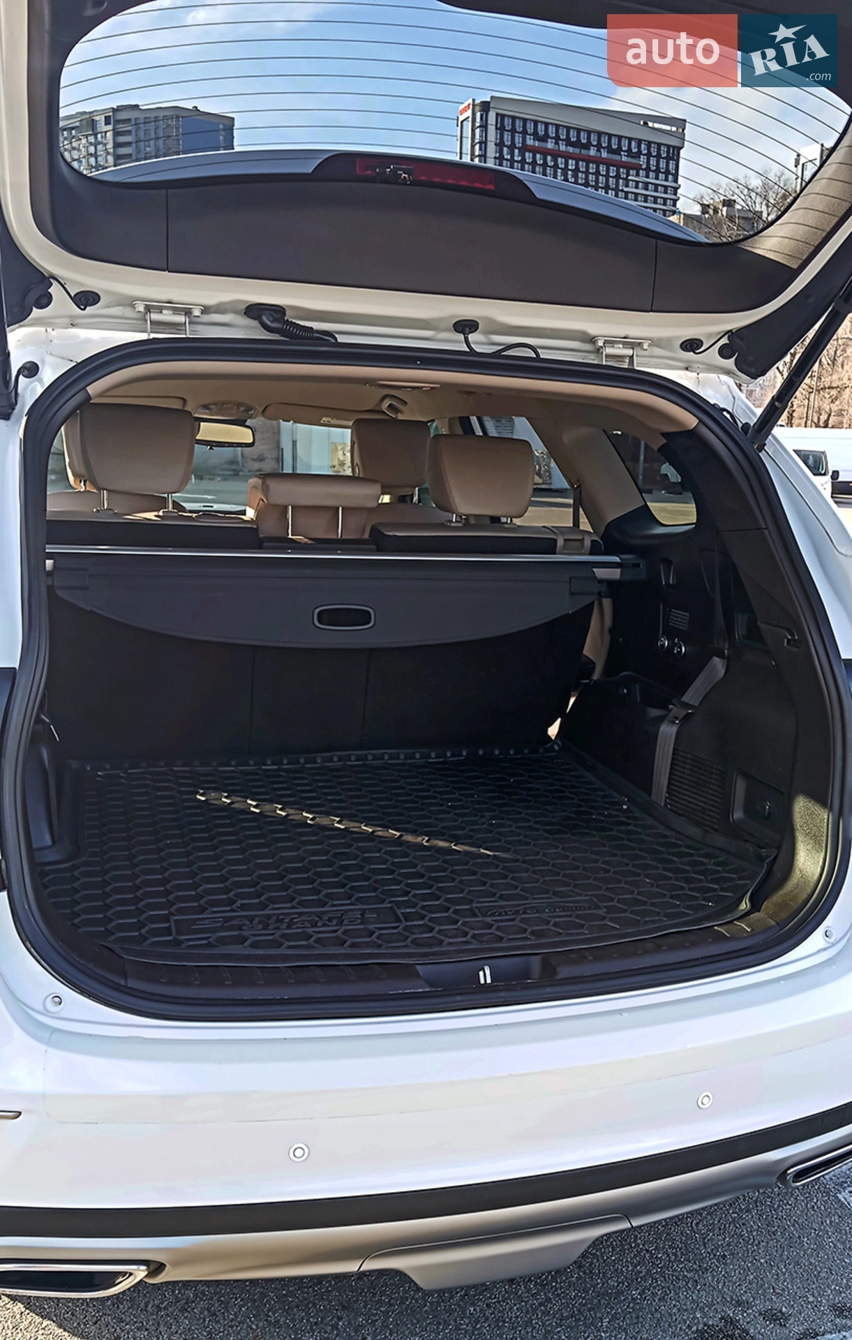 2017 Hyundai Santa Fe - мініатюра 13