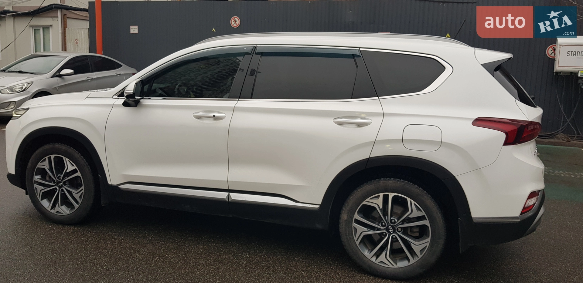 2019 Hyundai Santa Fe - мініатюра 4