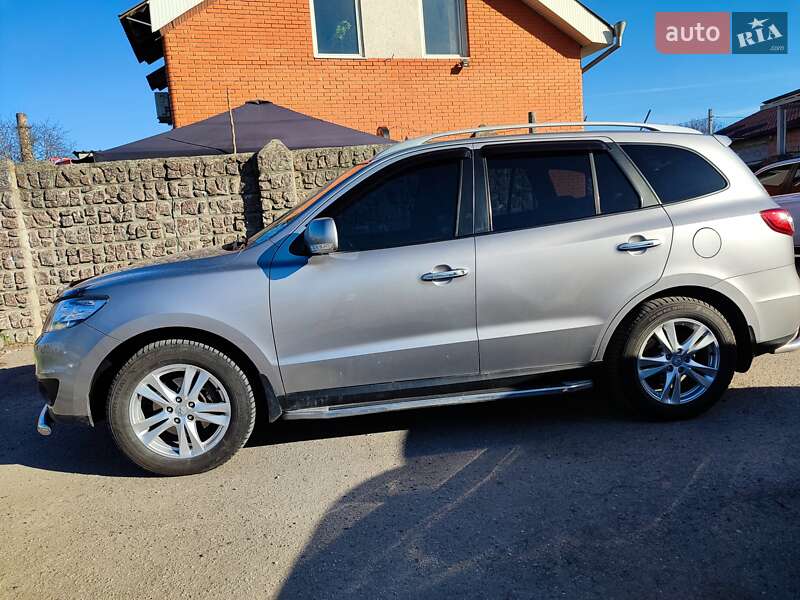 Внедорожник / Кроссовер Hyundai Santa FE 2011 в Кропивницком