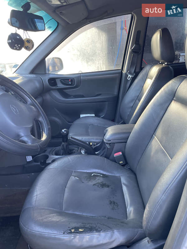 Позашляховик / Кросовер Hyundai Santa FE 2002 в Ратному