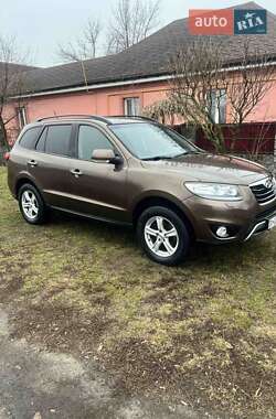 Внедорожник / Кроссовер Hyundai Santa FE 2011 в 