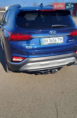 Внедорожник / Кроссовер Hyundai Santa FE 2018 в Одессе