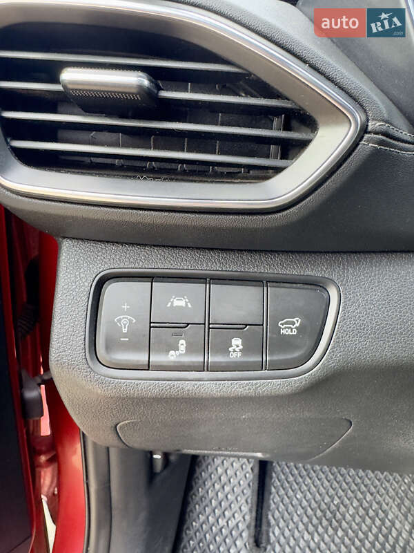 Позашляховик / Кросовер Hyundai Santa FE 2020 в Чернівцях фото 32 Позашляховик / Кросовер Hyundai Santa FE 2020 в Чернівцях