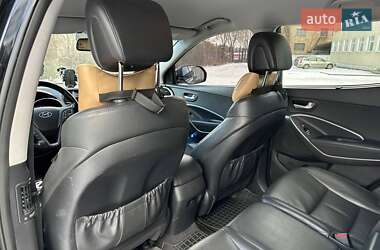 Внедорожник / Кроссовер Hyundai Santa FE 2014 в 