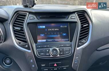 Внедорожник / Кроссовер Hyundai Santa FE 2014 в 