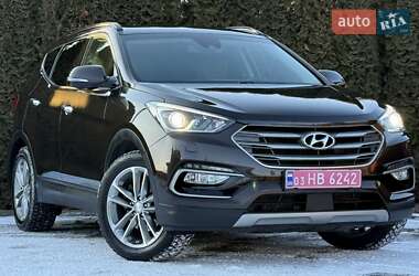 Внедорожник / Кроссовер Hyundai Santa FE 2017 в Ровно