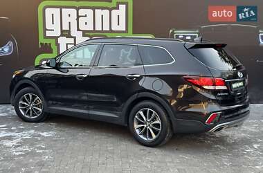 Внедорожник / Кроссовер Hyundai Santa FE 2015 в 