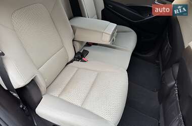 Внедорожник / Кроссовер Hyundai Santa FE 2015 в 