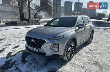 Внедорожник / Кроссовер Hyundai Santa FE 2018 в Киеве