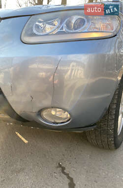 Внедорожник / Кроссовер Hyundai Santa FE 2005 в 