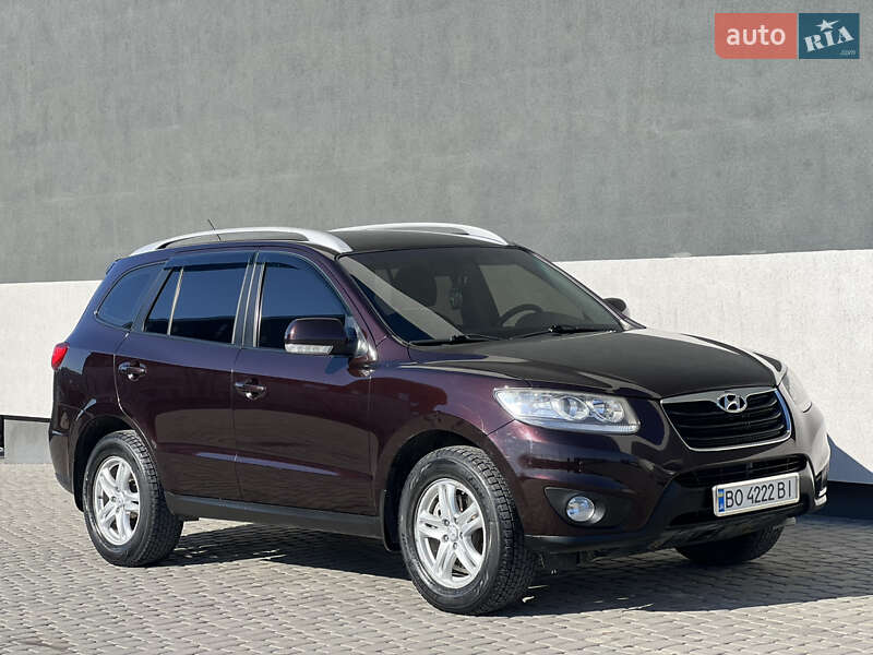 Внедорожник / Кроссовер Hyundai Santa FE 2011 в Тернополе