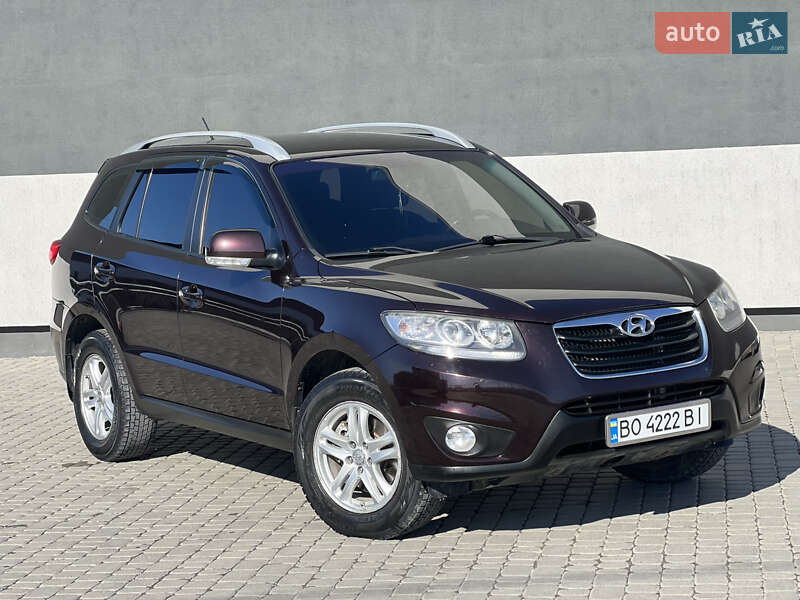 Внедорожник / Кроссовер Hyundai Santa FE 2011 в Тернополе