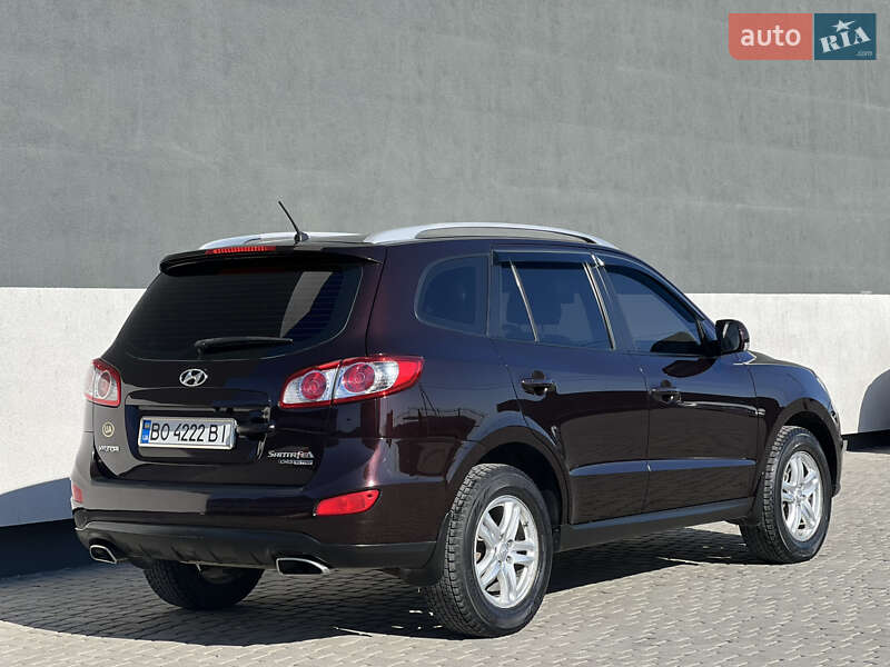 Внедорожник / Кроссовер Hyundai Santa FE 2011 в Тернополе