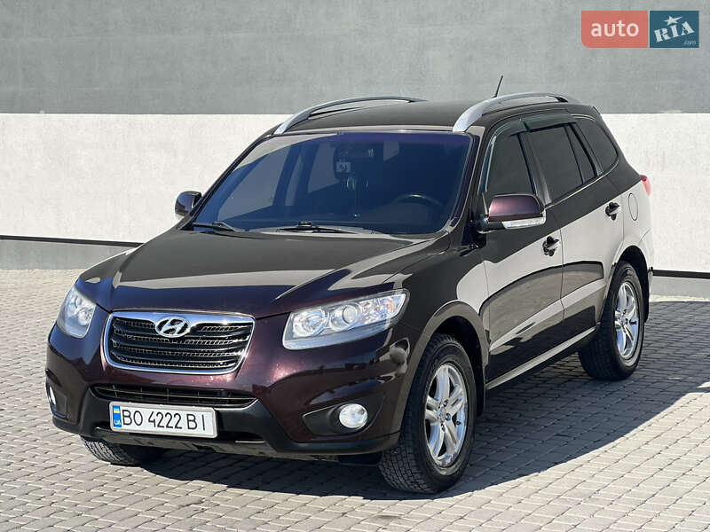 Внедорожник / Кроссовер Hyundai Santa FE 2011 в Тернополе