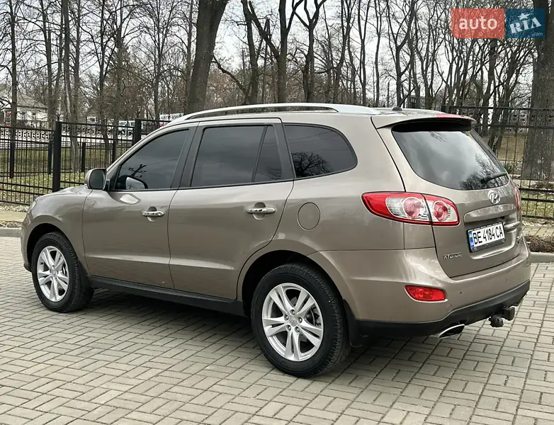 Hyundai Santa FE 2011