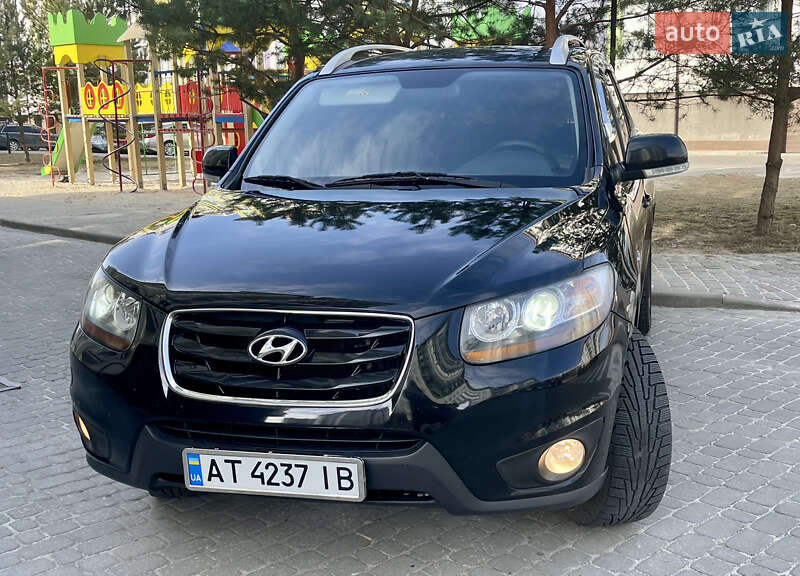 Позашляховик / Кросовер Hyundai Santa FE 2010 в Івано-Франківську