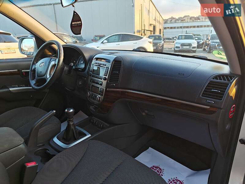 Позашляховик / Кросовер Hyundai Santa FE 2010 в Львові