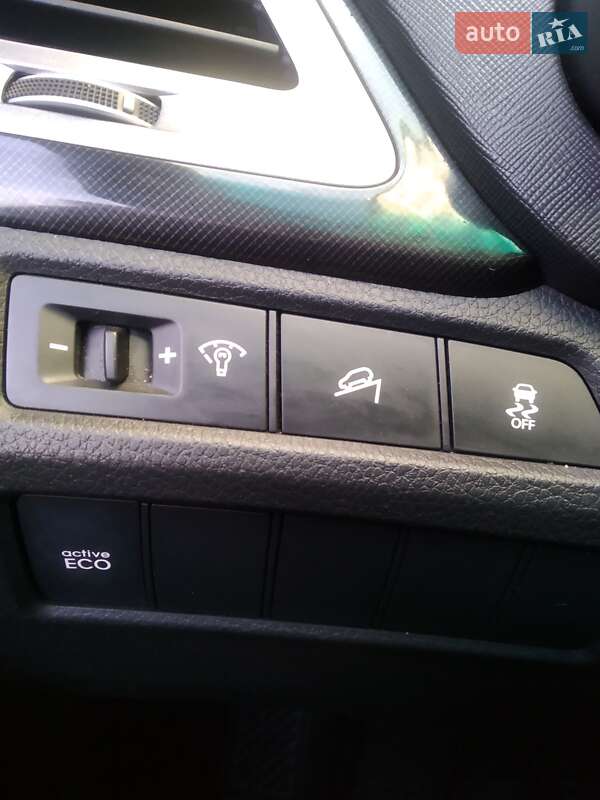 Внедорожник / Кроссовер Hyundai Santa FE 2013 в Ивано-Франковске