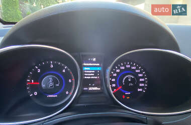 Внедорожник / Кроссовер Hyundai Santa FE 2013 в 