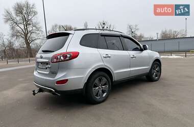 Внедорожник / Кроссовер Hyundai Santa FE 2012 в Киеве