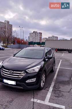 Внедорожник / Кроссовер Hyundai Santa FE 2014 в Киеве