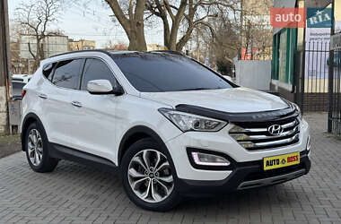 Внедорожник / Кроссовер Hyundai Santa FE 2014 в Николаеве