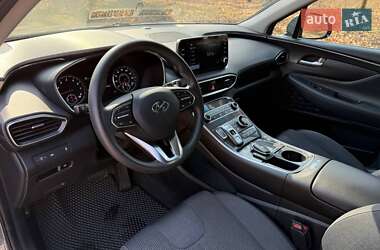 Внедорожник / Кроссовер Hyundai Santa FE 2021 в 