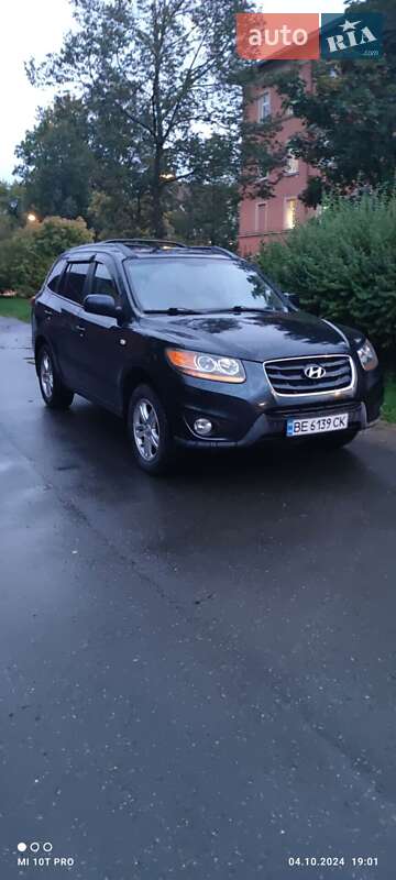 Внедорожник / Кроссовер Hyundai Santa FE 2010 в Николаеве