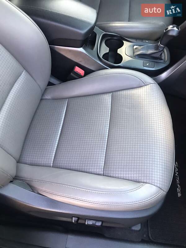 Позашляховик / Кросовер Hyundai Santa FE 2013 в Коростишеві