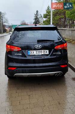 Позашляховик / Кросовер Hyundai Santa FE 2012 в 