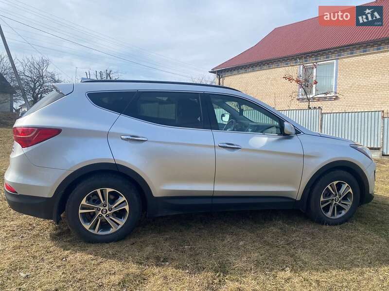 Позашляховик / Кросовер Hyundai Santa FE 2015 в Хмельницькому