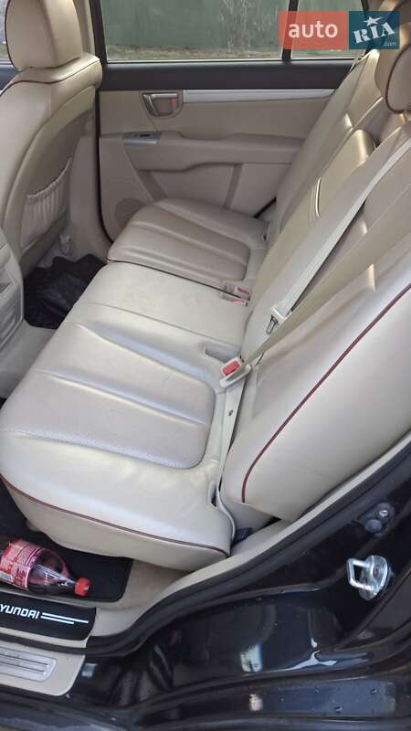 Позашляховик / Кросовер Hyundai Santa FE 2007 в Рокитному