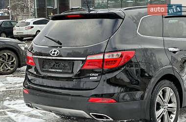 Позашляховик / Кросовер Hyundai Santa FE 2013 в 