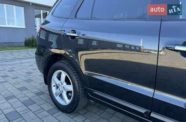 Внедорожник / Кроссовер Hyundai Santa FE 2007 в 