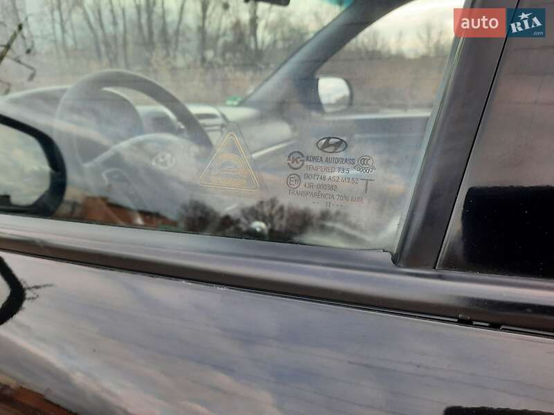 Внедорожник / Кроссовер Hyundai Santa FE 2012 в Полтаве