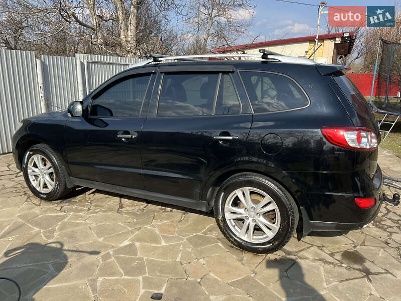 Позашляховик / Кросовер Hyundai Santa FE 2011 в Броварах